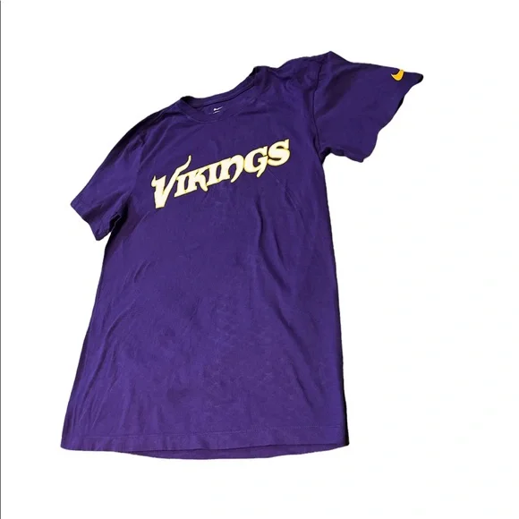 Nike Men purple tee shirt - Picture 3 of 5